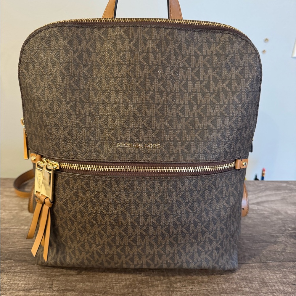 Michael Kors Signature Rhea Medium Slim Backpack - Picture 2 of 10